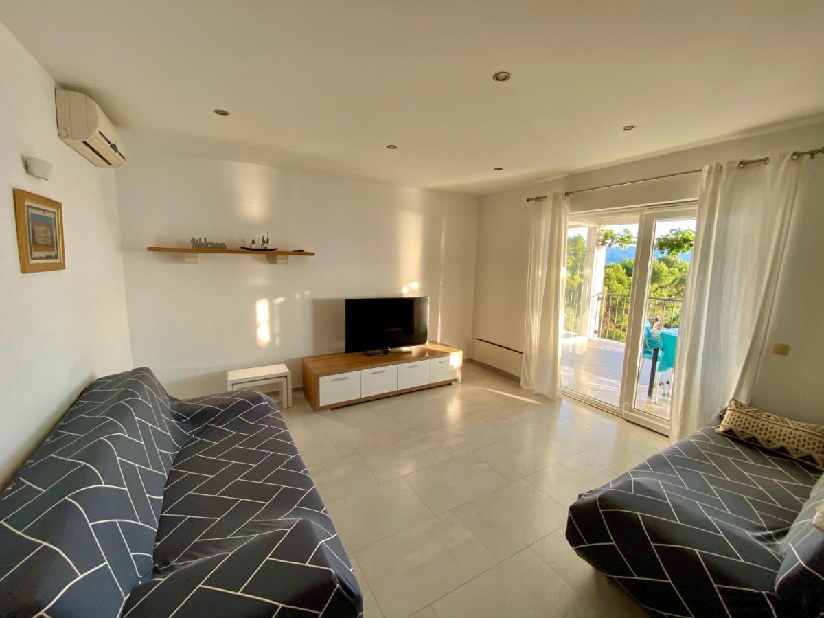 Apartmani Mateo Омиш Экстерьер фото